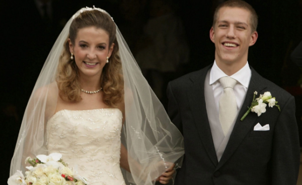 泥瓦匠的彪悍女兒：未婚先孕嫁盧森堡王子，10年後被富家千金取代