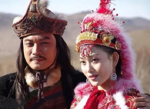 王昭君死後,受到怎樣的待遇?莫高窟一幅壁畫,看出匈奴人的兇殘 王昭君死後,受到怎樣的待遇?莫高窟一幅壁畫,看出匈奴人的兇殘