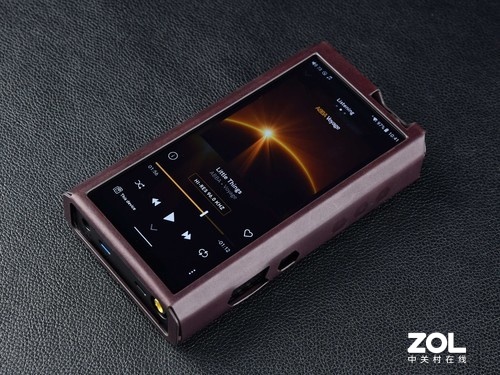 臺機級別的配置 飛傲M17萬元級便攜播放器開箱