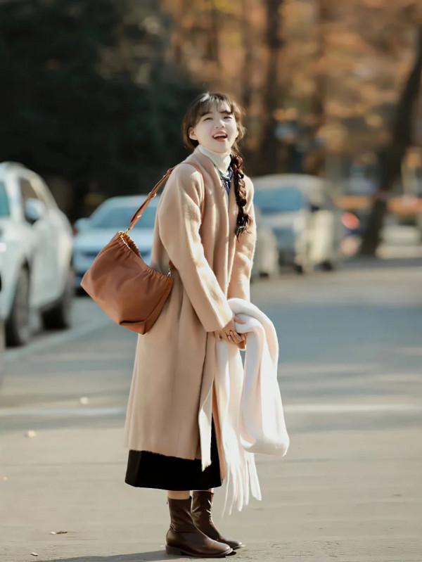 早春的第一件薄外套！小個子照著這樣穿，顯高又氣質