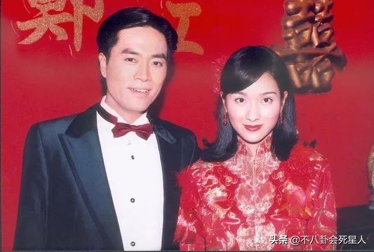 14位香港老牌男神,年輕時個個是大帥哥,40歲後顏值大跌 14位香港老牌男神,年輕時個個是大帥哥,40歲後顏值大跌