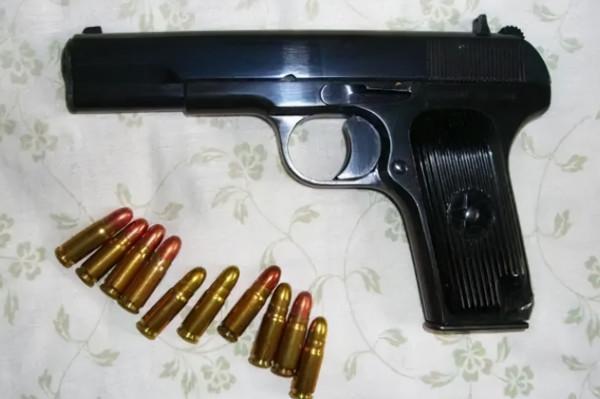 最早的國產製式手槍！身為54前身，卻鮮為人知
