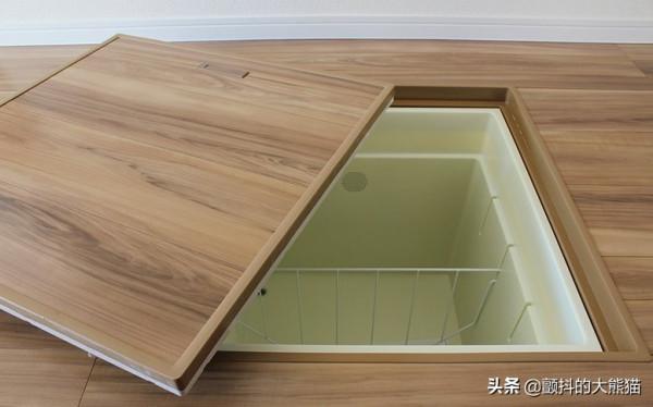 鬼才改造 把閒置的地板下收納櫃改成這樣的話 老婆確實會憤怒 鬼才改造 把閒置的地板下收納櫃改成這樣的話 老婆確實會憤怒