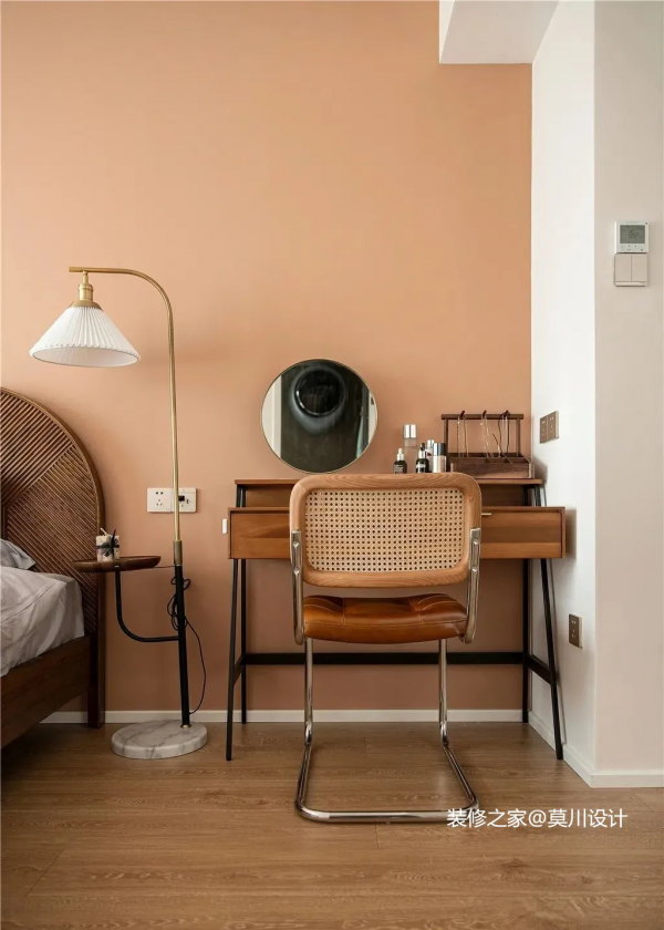 107㎡度假風三居室,暖橘色+復古綠,享受優雅又慵懶的生活 107㎡度假風三居室,暖橘色+復古綠,享受優雅又慵懶的生活