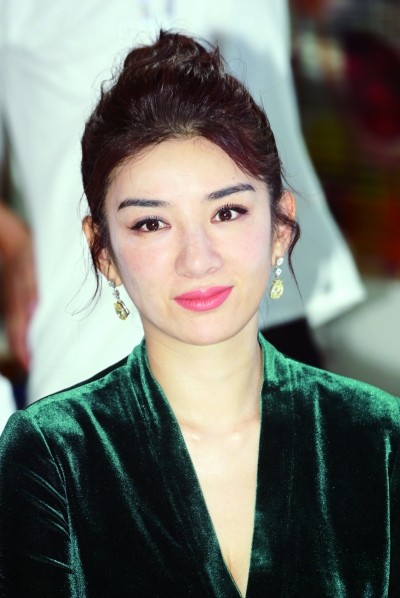 “離婚後至今未嫁”的10位女星，有人情史複雜，有人無兒無女