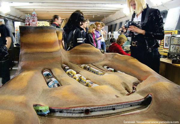 “警告！莫斯科正在遭受核武器攻擊！”