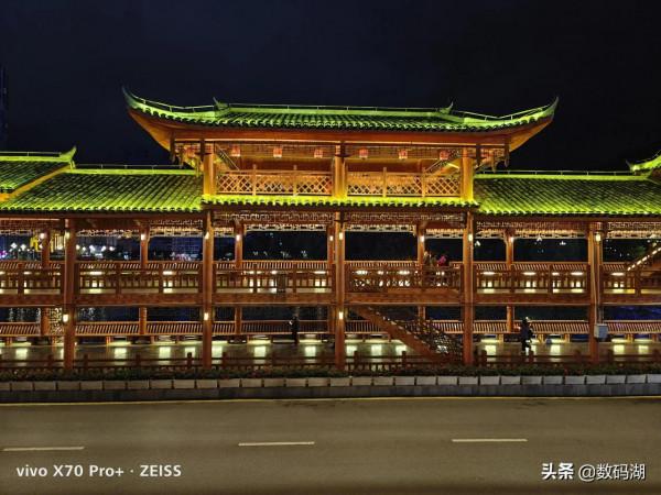 vivo X70 Pro&plus;拍照樣張賞析（夜景）