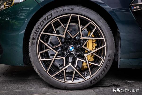 激情與火的碰撞!實拍寶馬M8 GC,依然主流? 激情與火的碰撞!實拍寶馬M8 GC,依然主流?