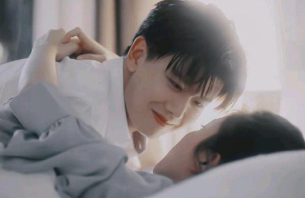 熱度和口碑居高不下，爛俗梗雲集的一生一世，真的不配更高分嗎？