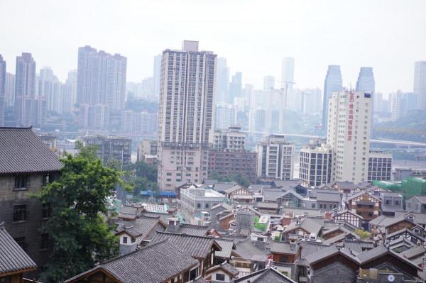 重慶十八梯涅槃重生，國慶遊客人山人海，堪稱重慶版清明上河圖