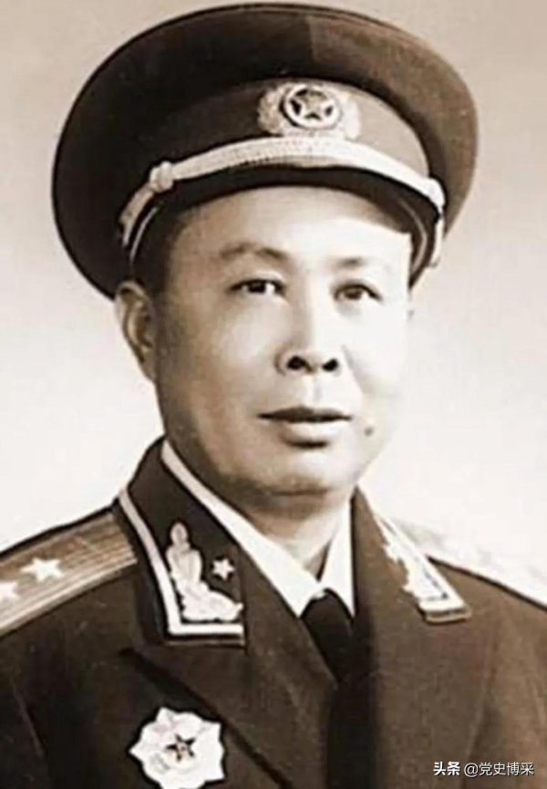 開國中將,因足智多謀人稱“諸葛”,揮師66軍首批入朝作戰一次比一次打得好,授銜時身份特殊全軍唯一 開國中將,因足智多謀人稱“諸葛”,揮師66軍首批入朝作戰一次比一次打得好,授銜時身份特殊全軍唯一