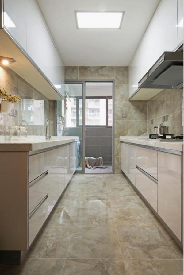 30歲全職太太，花費半年時間改造房屋，巧用軟裝，讓家更完美