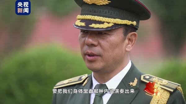 三任解放軍軍樂團團長重新吹響集結號