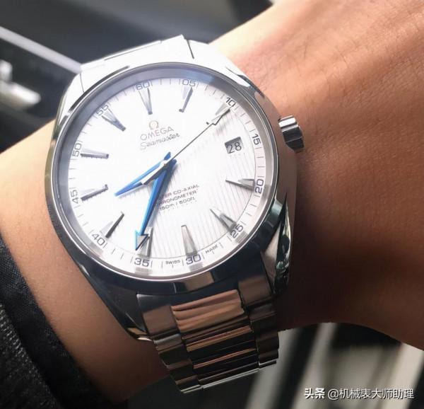 備受關注的瑞士名錶裡，哪6款表最適合日常通勤？