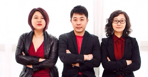 頭部藝人解約後:自立門戶還是另覓高枝? 頭部藝人解約後:自立門戶還是另覓高枝?