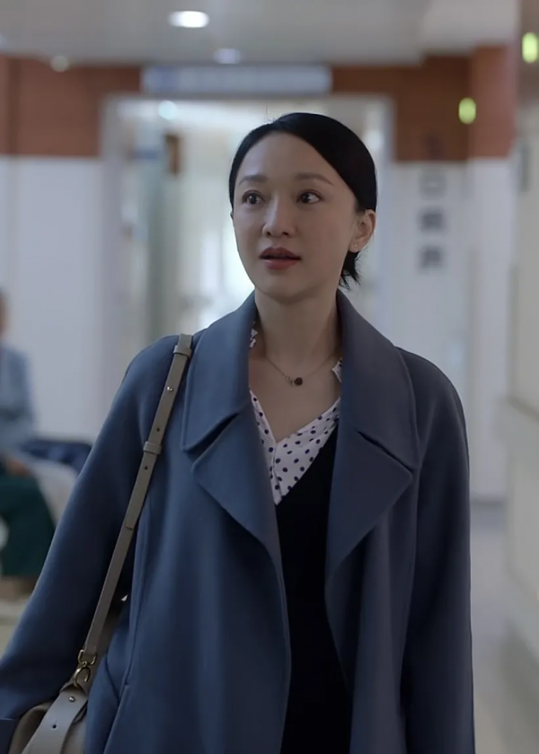 《小敏家》裡的周迅、秦海璐，真的太會穿了