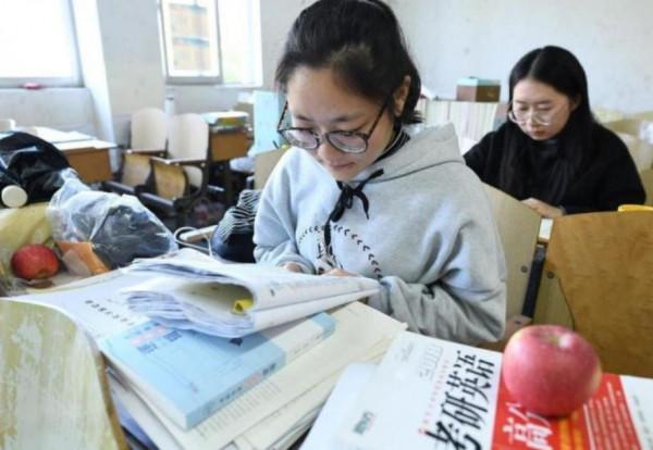 民辦三本生考研985，是“痴心妄想”嗎？一類專業可能成功逆襲