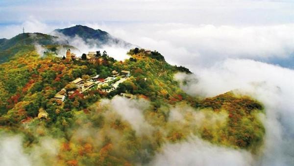平涼崆峒山 天水麥積山 臨夏松鳴巖 秀山俊嶺 賞紅葉觀雲海聽松濤 平涼崆峒山 天水麥積山 臨夏松鳴巖 秀山俊嶺 賞紅葉觀雲海聽松濤