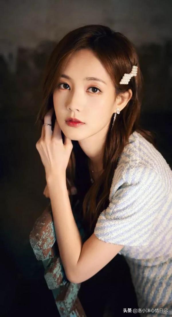 李一桐高畫質套圖桌布圖集 李一桐高畫質套圖桌布圖集