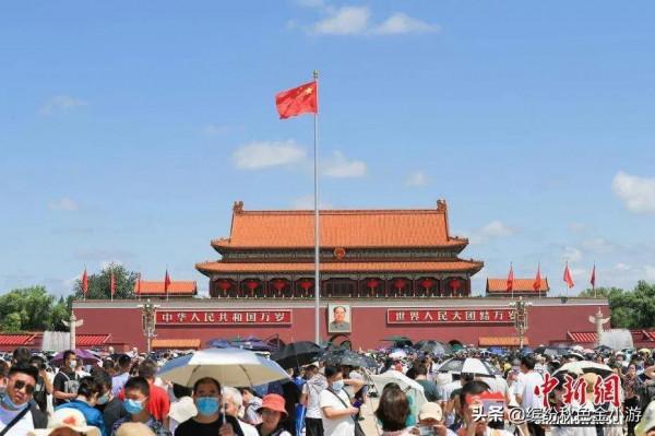 天安門廣場景區特色？到天安門廣場如何遊玩？