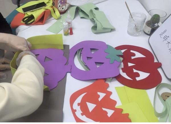 萬聖節限定-教你自制超搞怪南瓜燈 萬聖節限定-教你自制超搞怪南瓜燈