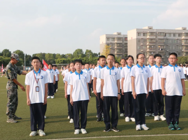 少年,在歷練中成長 少年,在歷練中成長