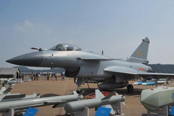 巴基斯坦採購最新型戰鬥機