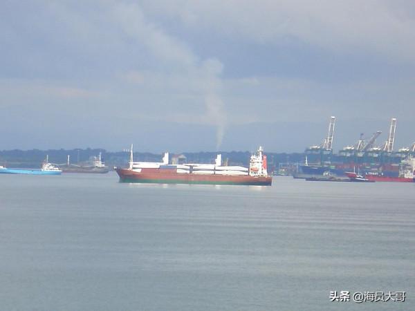 80後海嫂，嫁給海員第13年，一人養大了兩孩子，卻從不後悔