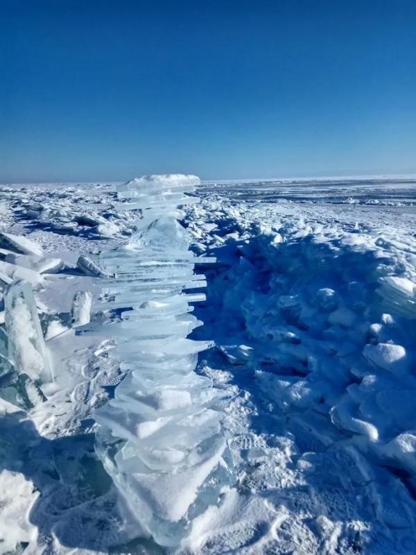貝加爾湖藍冰絕美風景