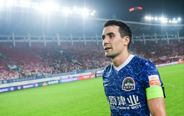 河南中場離隊第一人浮出水面,曾是球隊主力指揮官,卻至今未續約 河南中場離隊第一人浮出水面,曾是球隊主力指揮官,卻至今未續約