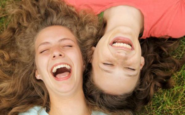 女人想要容顏好，抗衰老，多吃4類食物，多喝2杯水