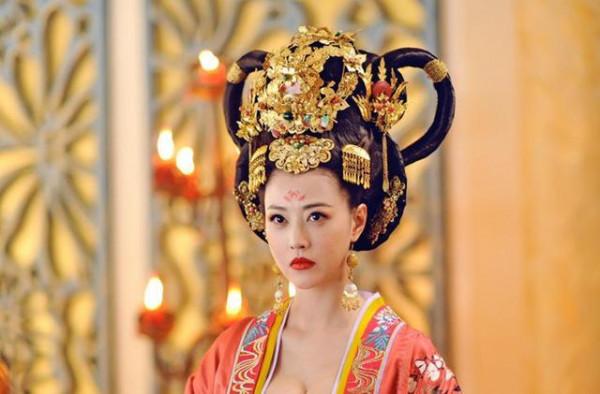 武則天時代的銅匭設計巧妙,功能強大,留到現在應該是一級文物 武則天時代的銅匭設計巧妙,功能強大,留到現在應該是一級文物