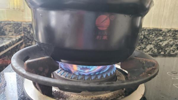 這一道焗海鮮在廣東出了名,手把手教你做出來,好吃味美又簡單 這一道焗海鮮在廣東出了名,手把手教你做出來,好吃味美又簡單