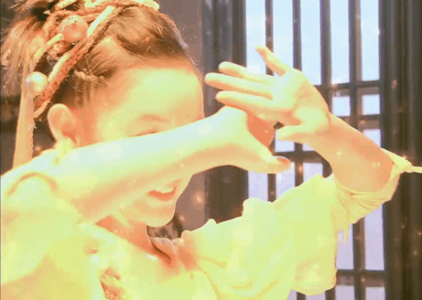 表演專業第一，塑造了經典的花楹和敏敏，為何這次郭曉婷不行了？