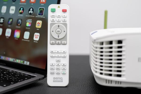 明基E580智慧投影儀使用經驗分享:化簡為繁,輕鬆開會 明基E580智慧投影儀使用經驗分享:化簡為繁,輕鬆開會