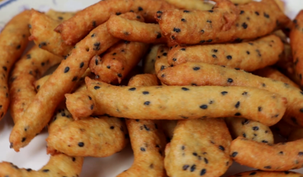 黃豆別再打豆漿了，試試這種做法，吃一次忘不了，給肉都不換