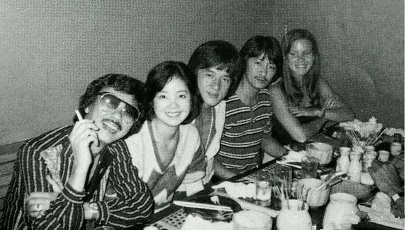 9對“陰陽相隔”的昔日情侶，4個癌症，3個自殺，2個意外