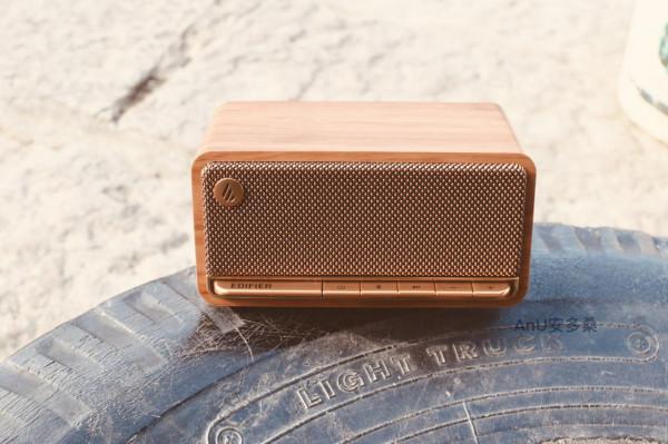 中秋:優雅木質氣息裡的聽覺享受,漫步者M230 中秋:優雅木質氣息裡的聽覺享受,漫步者M230