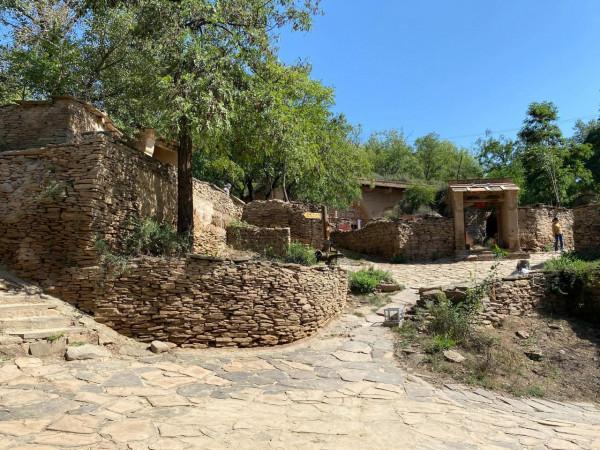 陝北高原的荒涼,《平凡的世界》拍攝地一一綏德郭家溝村 陝北高原的荒涼,《平凡的世界》拍攝地一一綏德郭家溝村