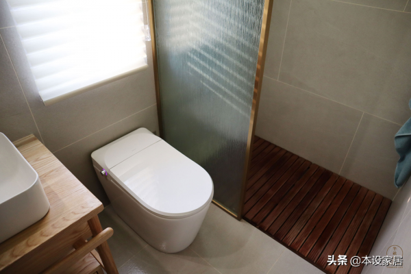 發現一戶頂樓人家的裝修，那叫一個溫馨！驚豔了整個小區，超羨慕