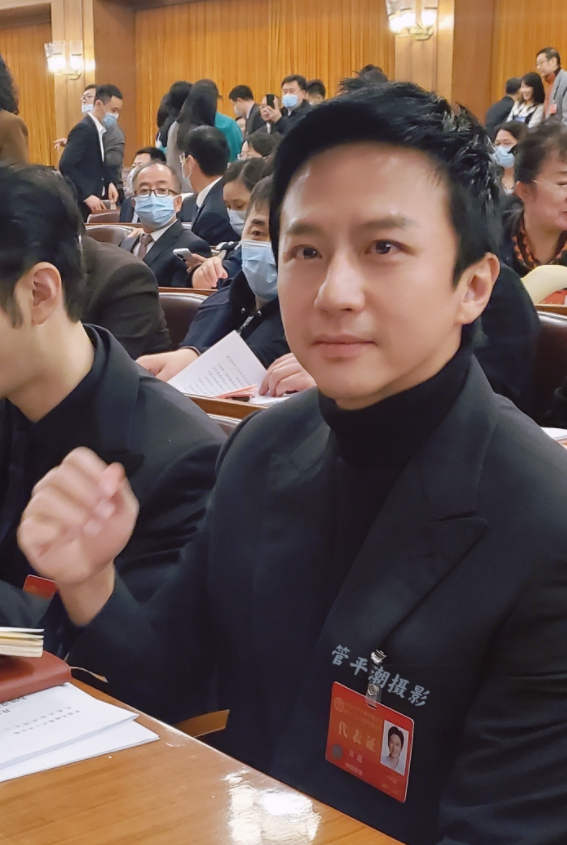 文代會內場照片曝光，陳道明陳凱歌地位突出，馮鞏李金斗為人低調