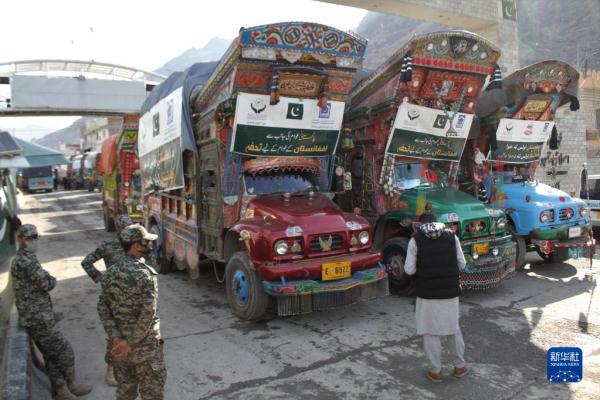 巴基斯坦政府向阿富汗提供糧食援助