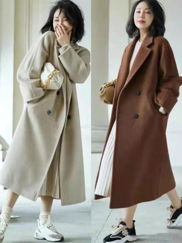 女人過了50歲，多穿這“2種鞋”，減齡不說還時髦洋氣