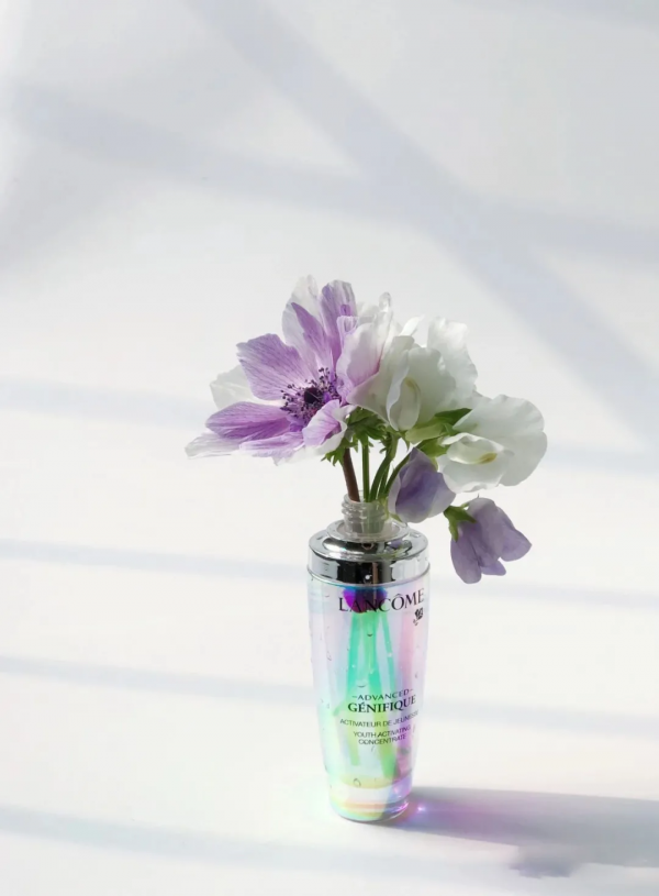 護膚品空瓶不要扔!動手改改,家裡一整個變香氛花園 護膚品空瓶不要扔!動手改改,家裡一整個變香氛花園