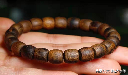 一克幾萬的奇楠沉香,都拿來做什麼呢? 一克幾萬的奇楠沉香,都拿來做什麼呢?