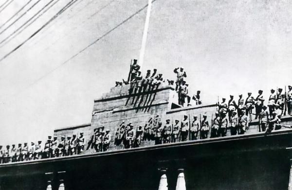 1952年一婦女要見西南局最高領導,鄧小平看完訴狀後:徹查她丈夫 1952年一婦女要見西南局最高領導,鄧小平看完訴狀後:徹查她丈夫