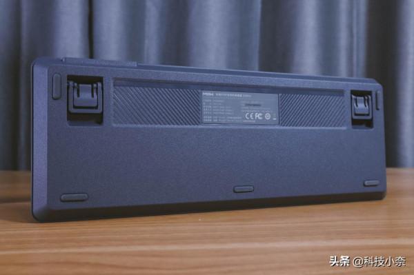 這把直接價效比拉滿,米物POP系列機械鍵盤Z680c 這把直接價效比拉滿,米物POP系列機械鍵盤Z680c