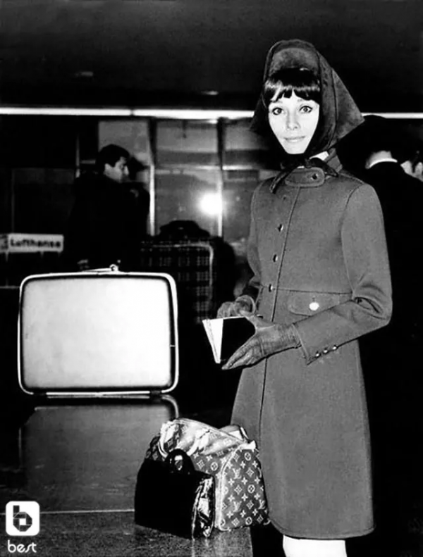 我扒了LV、Prada等大牌奢侈品包包,發現最經典的還是這幾款 上篇 我扒了LV、Prada等大牌奢侈品包包,發現最經典的還是這幾款 上篇