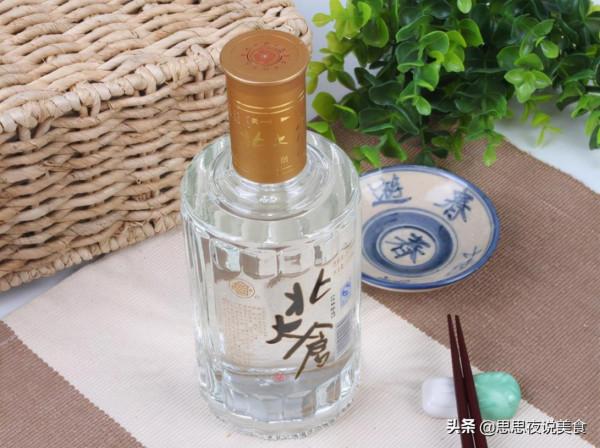 黑龍江3大&OpenCurlyDoubleQuote;尷尬酒&rdquo;，當地人的香餑餑，卻在外地超市貨架積灰