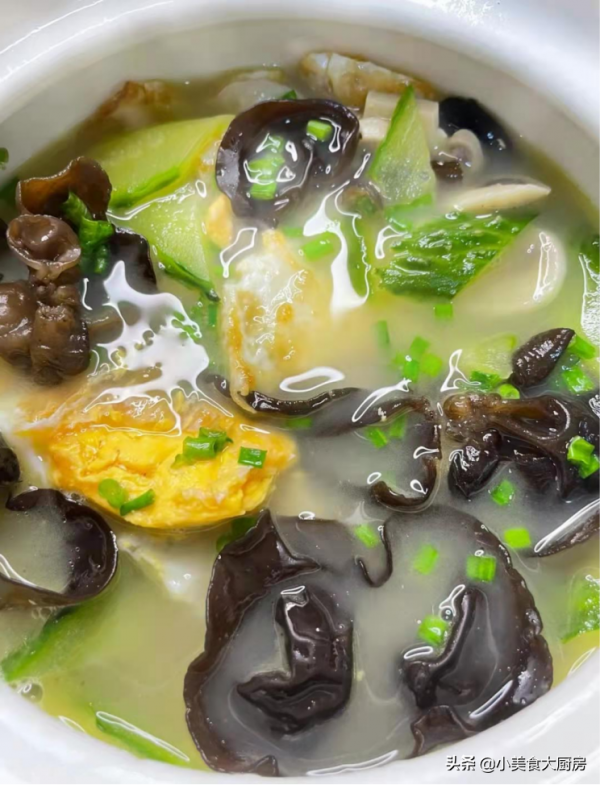 春天要多喝這湯，好喝不油膩，低脂低卡，營養極高，不懂吃可惜了